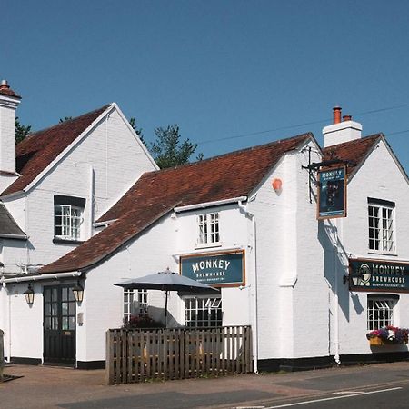 Monkey Brewhouse Hotel Lymington Exterior foto